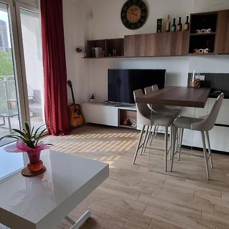 La Maison De Florina Milánó Kültér fotó