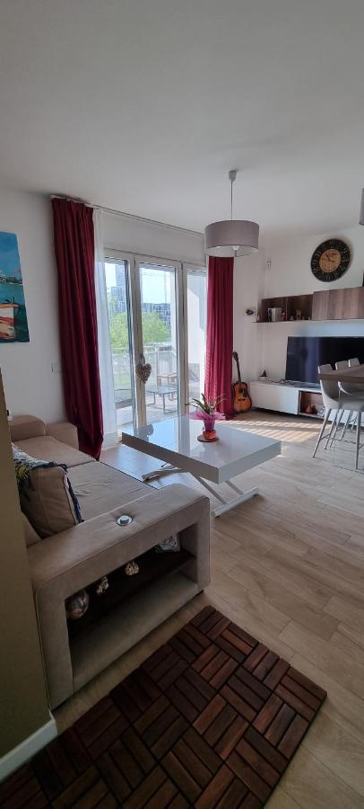 La Maison De Florina Milánó Kültér fotó